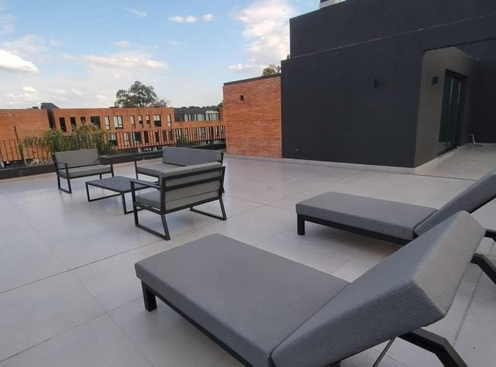 Departamento Tipo Duplex con Patio - 4