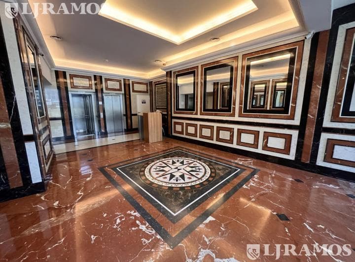 Oficina en Alquiler de 380 m² en El Centro - 4