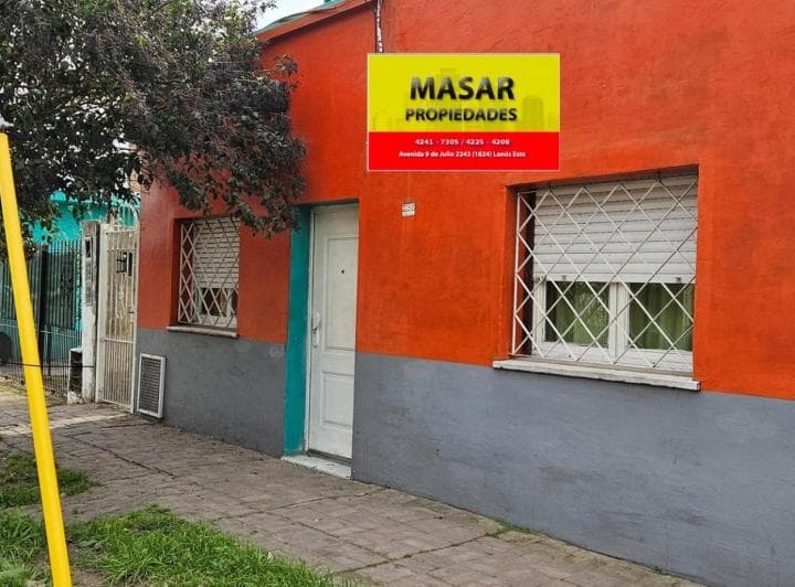 Casa con 3 Locales y Galpon en Venta Chaco 2295 - U$s98.000 - 3