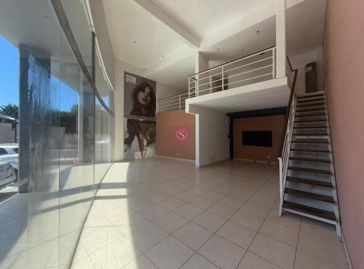 Local en Alquiler en Complejo 46, G. B. a. Zona Norte - 3
