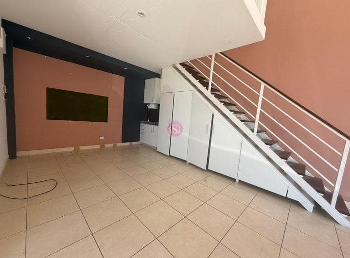 Local en Alquiler en Complejo 46, G. B. a. Zona Norte - 5