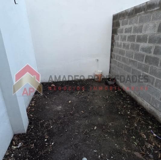 Monoamb en Planta Baja con Patio Al Contrafrente a Estrenar. Ubicado en San Martin 632, Lomas de Zam - 4