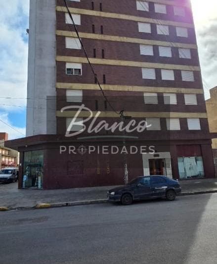 Oportunidad - Departamento 3 Ambientes con Vista Al Mar! - 2