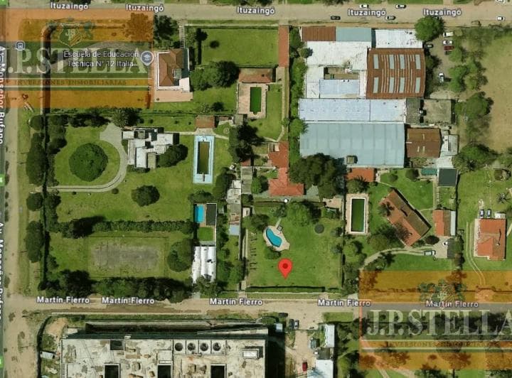 Casa Quinta 260 m² en 2.505 m² de Tierra - Quincho C/ Parrilla y Pileta de Natación Villa Luzuriaga - 4