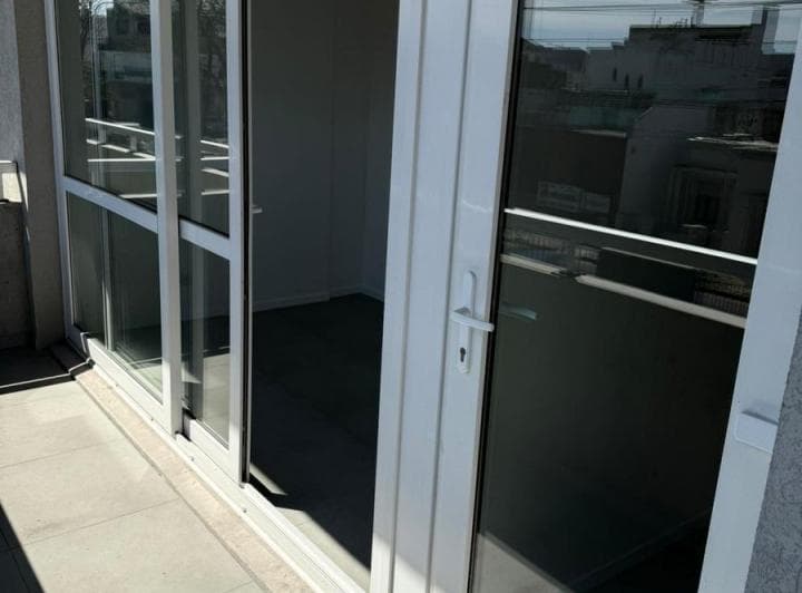 Venta Departamento 2 Ambiente con Balcon y Cochera Doble - 5