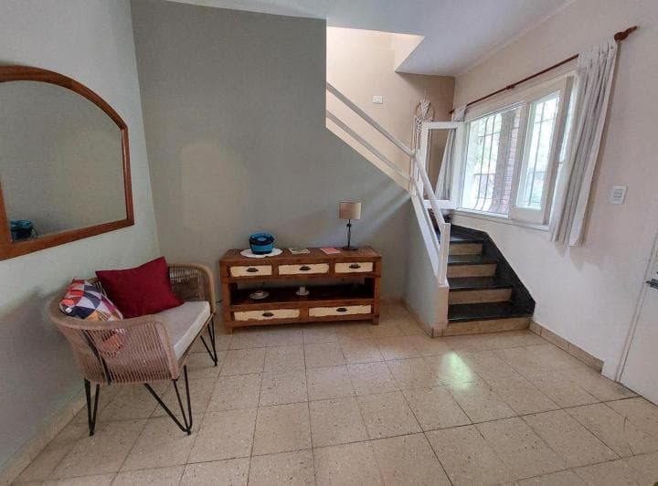 Nuevo Valor - Apto a Crédito Villa Udaondo - Casa en Venta - 2