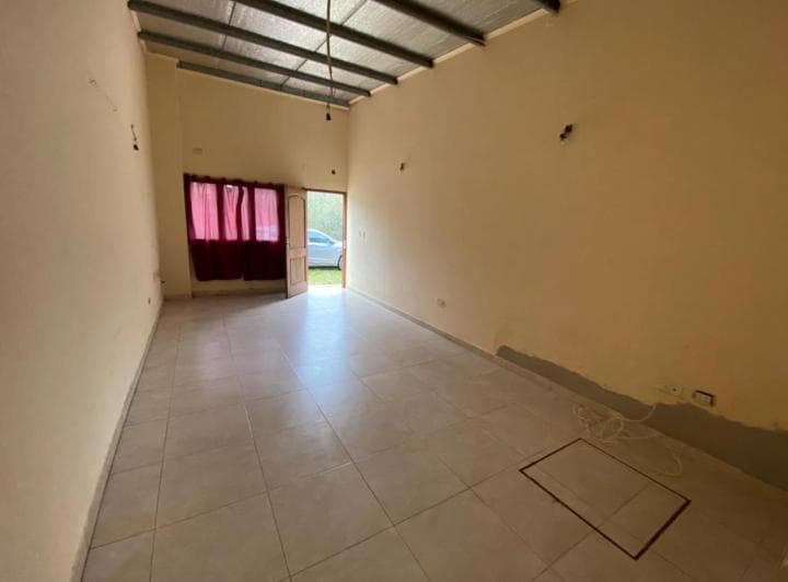 Casa en Calle 68 Entre 27 y 25!retasada! - 4