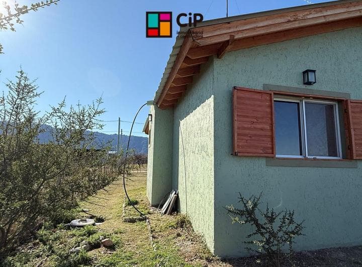 Casa + Deposito en Venta en Cortaderas - 3