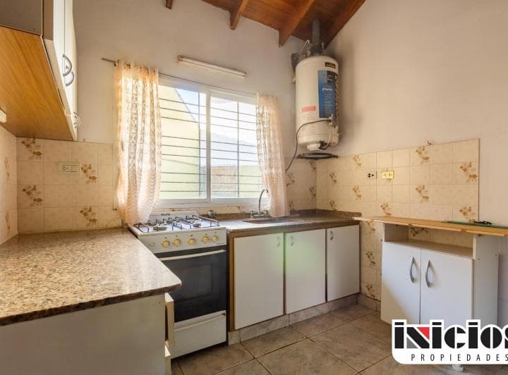 Hermoso Chalet en Barrio Tranquilo - C957 - 5