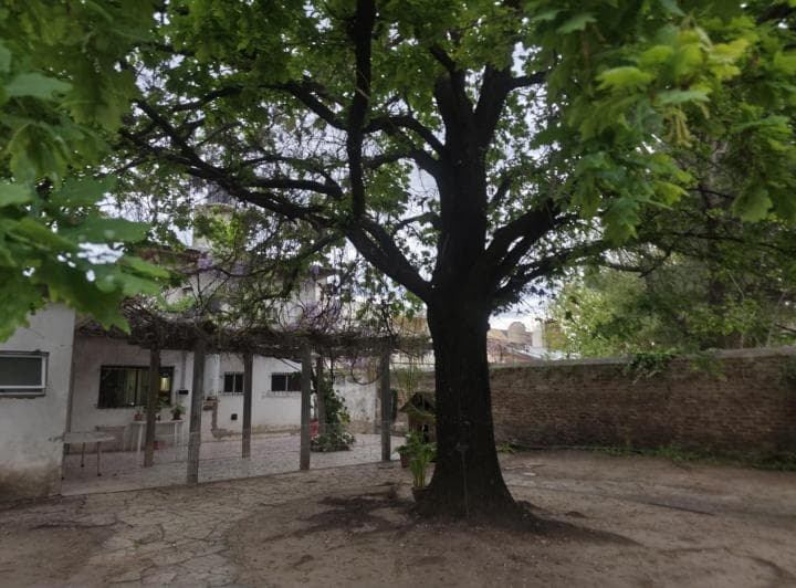 Lote con Chalet en Venta - Moron Norte - 2
