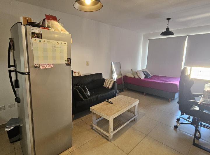 Monoambiente en 7° Piso Excelente Ubicación en Morón Centro - 2