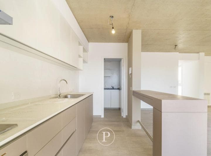 Venta Departamento 3 Ambientes a Estrenar con Cochera y a Baulera en Chauvin - 3
