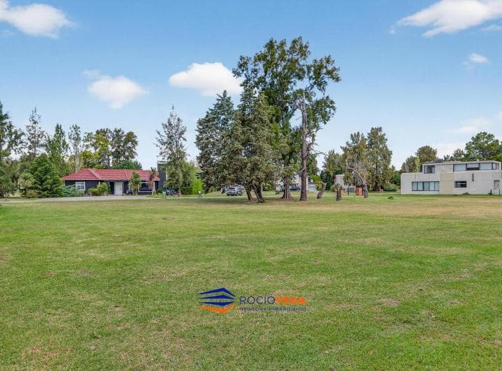 Lote a La Venta en Country Boca Raton, Pilar 100 - 4