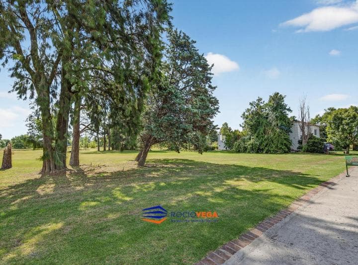 Lote a La Venta en Country Boca Raton, Pilar 100 - 2