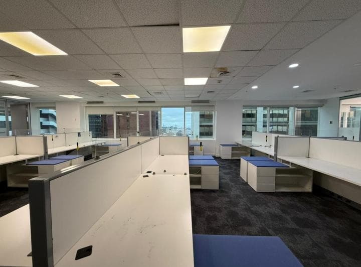 Laminar Plaza - Oficina en Alquiler - 1/4 Piso 3 - 2