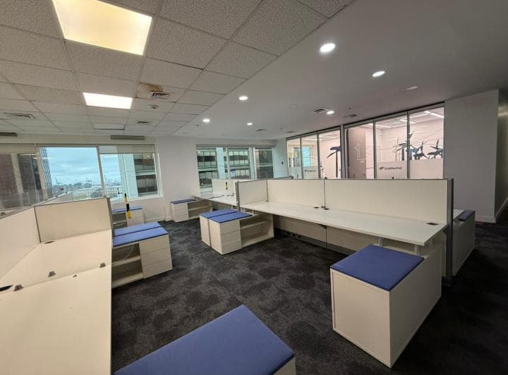 Laminar Plaza - Oficina en Alquiler - 1/4 Piso 3 - 5