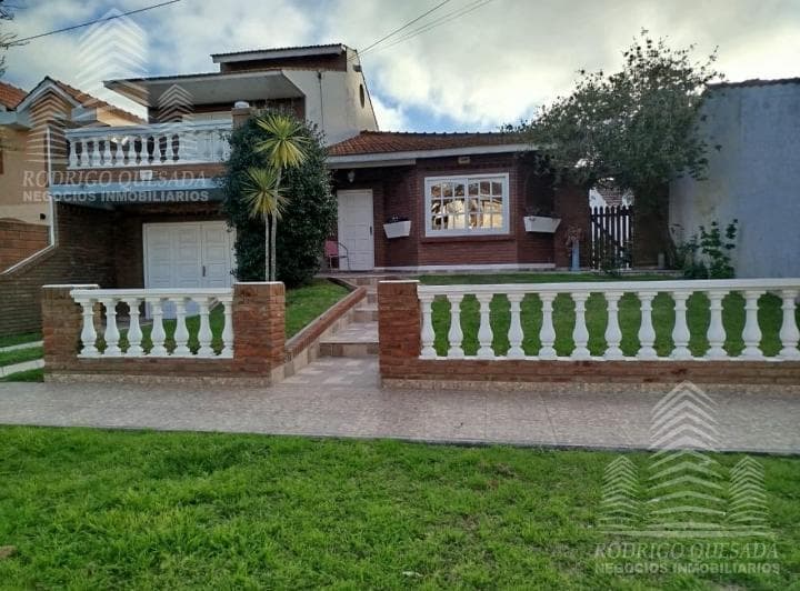 Exclusiva Casa en La Lucila del Mar. - 3