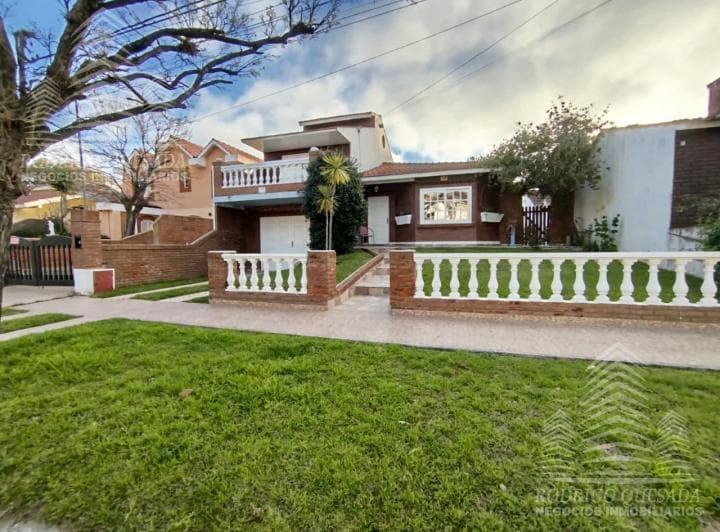 Exclusiva Casa en La Lucila del Mar. - 4