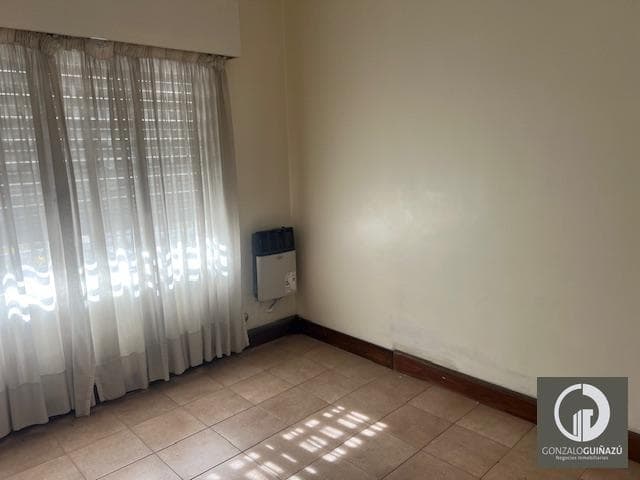 Casa en Venta - 3 Dorm. - Fisherton Tradicional - 5
