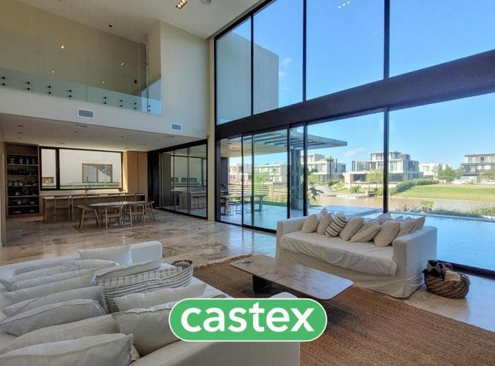 Casa en Venta en El Yacht, Nordelta con Salida Al Rio, Moderna y de Categoría - 5