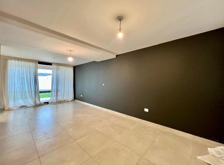 Venta Duplex 3 Dorm. La Luisita - 2