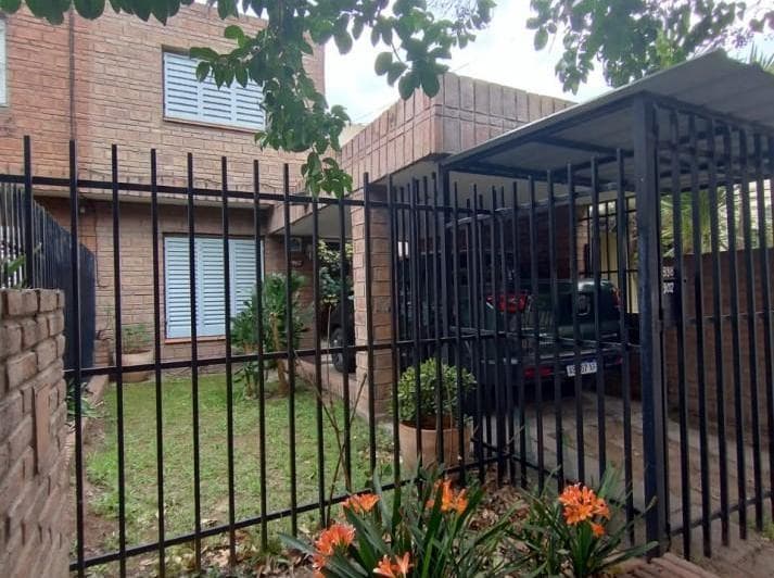 Casa Dos Dorm. Muy Buena Cerca de Av Fuerza Aerea y Sol de Mayo - 3