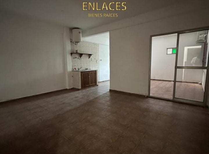 Departamento de 1 Dormitorio en Alquiler - 2