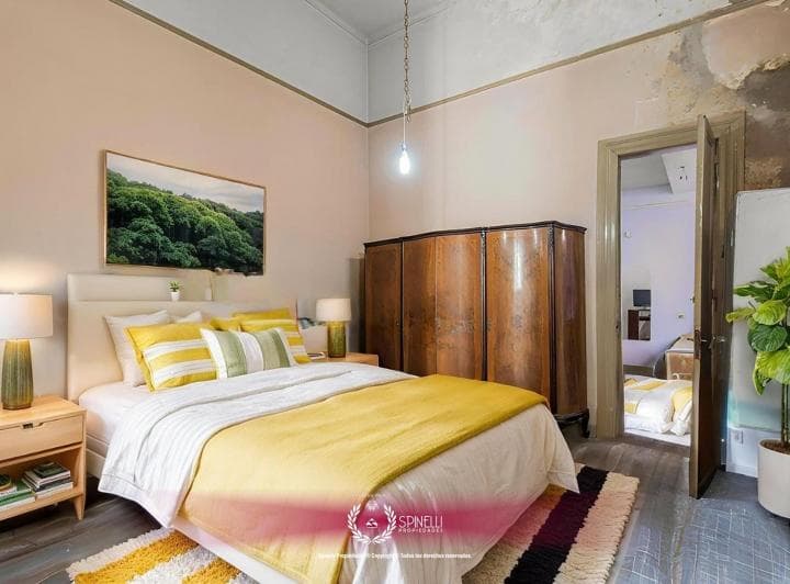 Venta Casa 7 Ambientes 294 m² Sobre Terreno de 184 m² en Boedo en Estado a Reciclar Oportunidad Única - 3