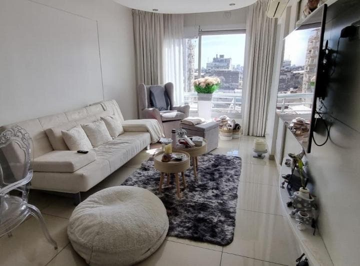 Departamento de 2 Amb Frente con Vestidor Seguridad 24hs Pileta Parque y Cochera - 4
