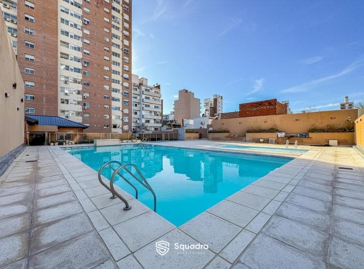 Venta - Departamento Piso Exclusivo 4 Dorm. - Barrio Abasto, Rosario. - 3