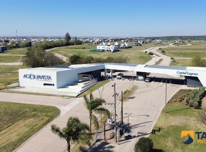 Lote Exclusivo en Venta - 700 m² Frente a La Laguna en Acqua Vista – Malagueño - 2