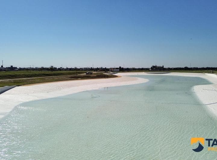 Lote Exclusivo en Venta - 700 m² Frente a La Laguna en Acqua Vista – Malagueño - 5