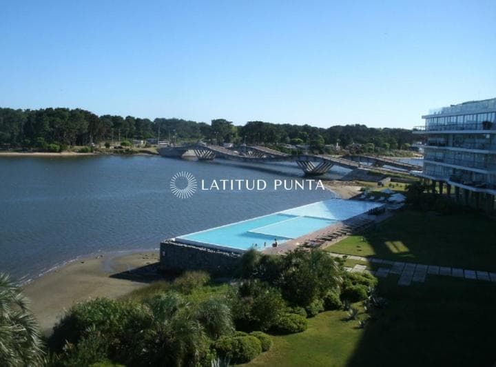 Apartamento en La Barra, 3 Suites - 2