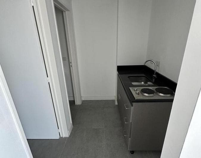 Oficina en Alquiler en Edificio Lex Tower, Piso Alto - 5