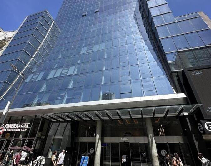 Oficina en Alquiler en Edificio Lex Tower, Piso Alto - 3