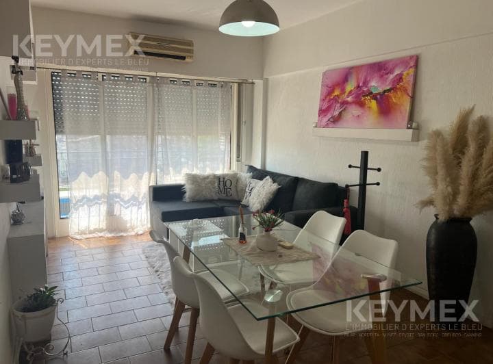 Venta Departamento de 3 Ambientes Al Frente en Ciudadela - 2