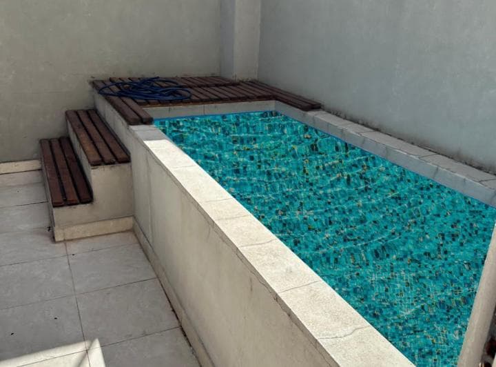 Venta 2 Amb /cochera Espacio Cub/balcón/patio con Pileta Chica Propia /baño Completo. - 3