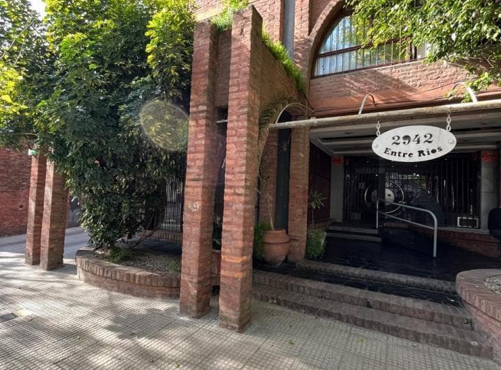 Departamento 2 Amb. Para Uso Profesional Zona Centrica de San Justo - 2