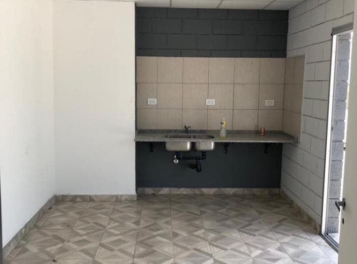 Galpón - Venta y Alquiler - Polo Industrial Ezeiza - 5