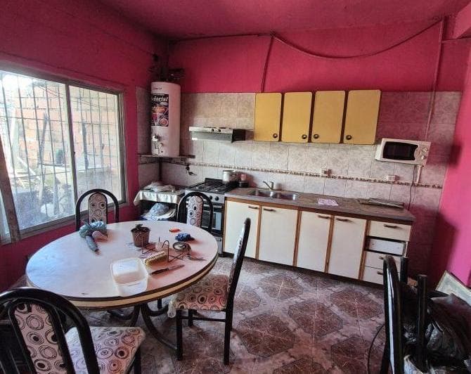 Casa con Dpto y Local! Ideal Inversion! - 3