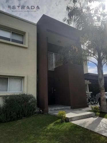 Casa en Venta con Piscina en San Alfonso - Pilar del Este - Pilar - 3