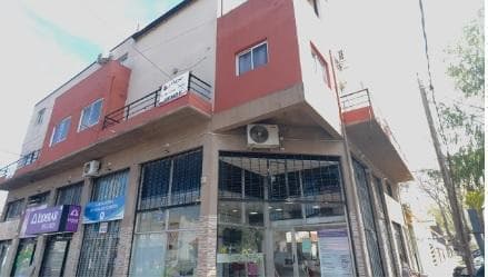 Locales y Deptos en Block con Renta - 5