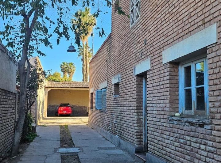 Casa con Local en Venta San Martin - 3