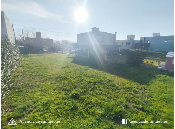 Vende: Lote en Primera Etapa de Barrio Tejas 4 /350 m² / Cancelado - 5