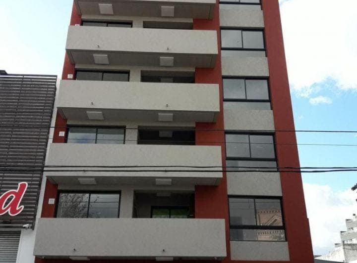 Venta 4 Ambientes Liniers - 2