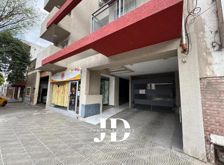Cochera en Venta Barrio General Paz - 2