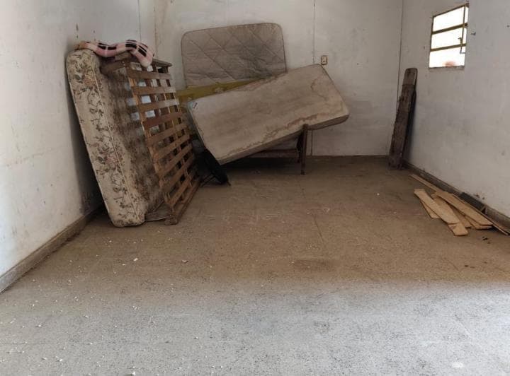 Terreno Venta con Galpón y Locales Sobre Ruta - 5