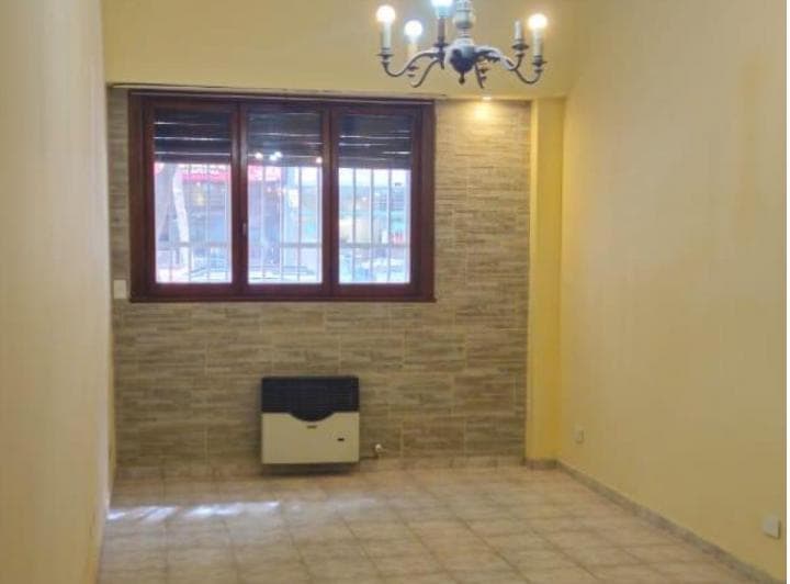 3ambientes - Planta Baja - Patio - Lavadero - Muy Bajas Expensas y a 1cuadra Subtee - 2