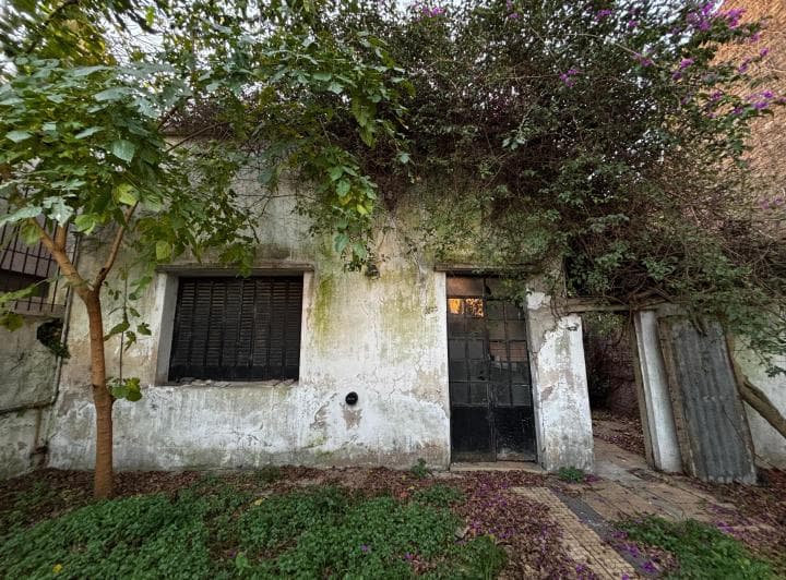 Oportunidad! Importante Terreno con Casa a Demoler en Zona Estratégica. - 3