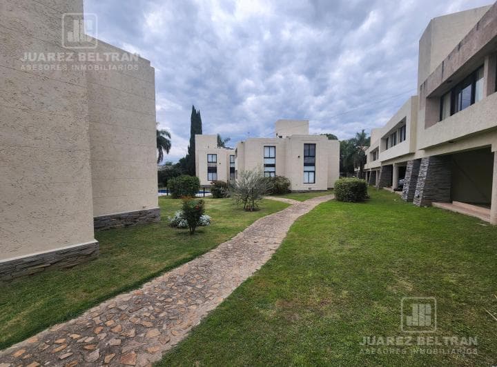Departamento 3 Dorm. en Venta en Las Palmeras - Villa Allende - 2